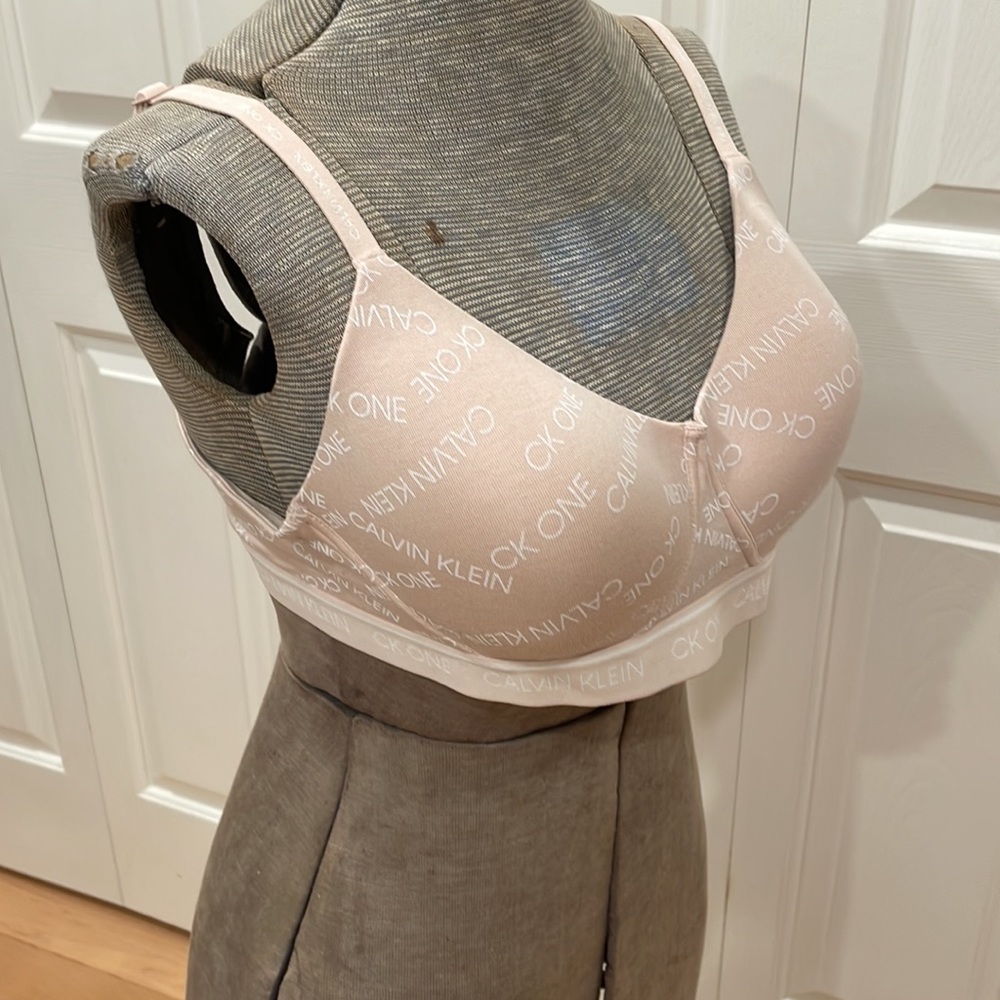 Calvin Klein CK One lightly lined pinkish/beige adjustable strap bra